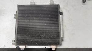 Begagnade AC-radiator Peugeot 107 1.0 12V Pris € 50,00 Marginaltabell erbjuds av Autodemontage van de Laar