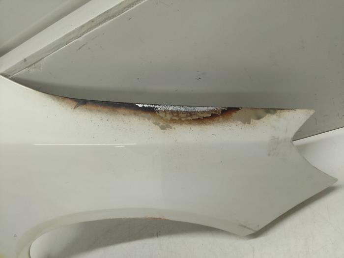 Framskärm, höger från en Skoda Fabia II Combi 1.2 TSI 2013