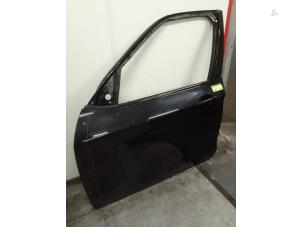 Używane Drzwi lewe przednie wersja 4-drzwiowa BMW X5 (F15) xDrive 40e PHEV 2.0 Cena € 300,00 Procedura marży oferowane przez Autodemontage van de Laar