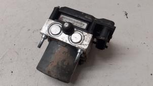 Używane Pompa ABS Citroen Jumpy (G9) 2.0 HDI 120 16V Cena € 150,00 Procedura marży oferowane przez Autodemontage van de Laar