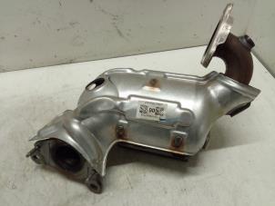 Gebruikte Katalysator Renault Captur (2R) 0.9 Energy TCE 12V Prijs € 300,00 Margeregeling aangeboden door Autodemontage van de Laar