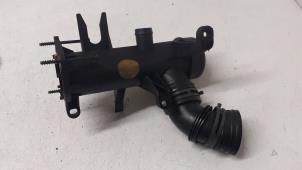 Begagnade Luftintagsslang Volkswagen Golf V (1K1) 1.4 GT 16V Pris på förfrågan erbjuds av Autodemontage van de Laar