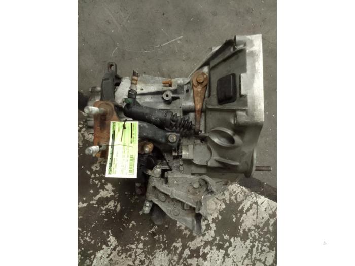 Växellåda från en Opel Combo 1.3 CDTI 16V ecoFlex 2012