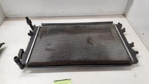Gebruikte Radiateur Seat Leon (1P1) Prijs € 35,00 Margeregeling aangeboden door Autodemontage van de Laar