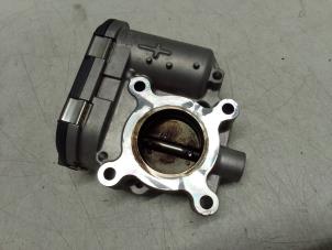 Gebruikte Gasklephuis Renault Grand Scénic IV (RFAR) 1.3 TCE 160 16V Prijs op aanvraag aangeboden door Autodemontage van de Laar