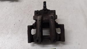 Gebruikte Remklauw (Tang) rechts-achter BMW D3 (F30) Prijs op aanvraag aangeboden door Autodemontage van de Laar