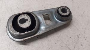 Gebruikte Motorrubber Renault Grand Scénic IV (RFAR) 1.3 TCE 160 16V Prijs € 30,00 Margeregeling aangeboden door Autodemontage van de Laar