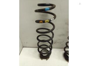 Begagnade Bakre spolfjäder Opel Mokka 1.2 Turbo 12V Pris € 50,00 Marginaltabell erbjuds av Autodemontage van de Laar