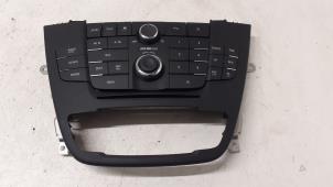 Gebruikte Regelunit Multi Media Opel Insignia 2.8 V6 Turbo 24V 4x4 Ecotec Prijs € 75,00 Margeregeling aangeboden door Autodemontage van de Laar
