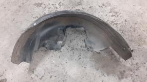 Gebruikte Slijkweerder Opel Insignia 1.8 16V Ecotec Prijs € 15,00 Margeregeling aangeboden door Autodemontage van de Laar