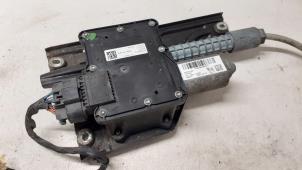 Gebruikte Handrem Mechaniek Opel Insignia Country Tourer 2.0 CDTI 16V 130 ecoFLEX Prijs € 125,00 Margeregeling aangeboden door Autodemontage van de Laar