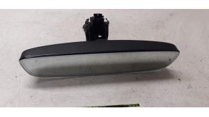 Gebruikte Binnenspiegel Volkswagen Golf VII (AUA) 2.0 R 4Motion 16V Prijs € 65,00 Margeregeling aangeboden door Autodemontage van de Laar