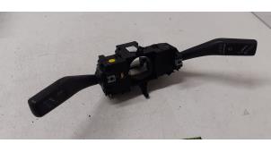 Gebruikte Stuurkolomschakelaar Seat Mii 1.0 12V Prijs € 50,00 Margeregeling aangeboden door Autodemontage van de Laar