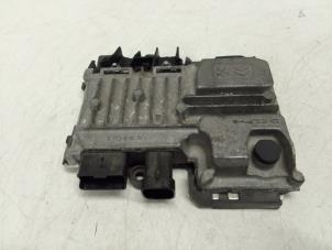 Używane Sterownik Start/Stop Opel Crossland (X) 1.2 Turbo 12V Euro 6 Cena € 150,00 Procedura marży oferowane przez Autodemontage van de Laar