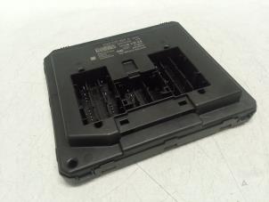 Begagnade Dator , karosskontroll (BCM) Volkswagen Polo VI (AW1) 1.0 TSI 12V Pris € 100,00 Marginaltabell erbjuds av Autodemontage van de Laar