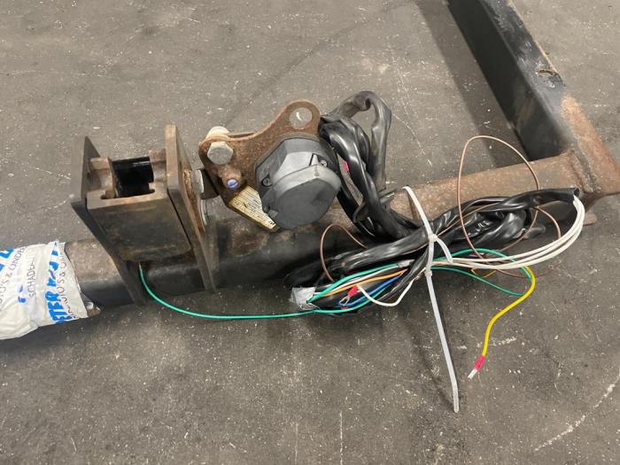 Dragkrok från en Audi A4 (B8) 1.8 TFSI 16V 2011