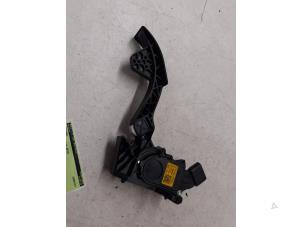 Gebruikte Gaspedaal Skoda Fabia III (NJ3) 1.0 TSI 12V Prijs € 70,00 Margeregeling aangeboden door Autodemontage van de Laar