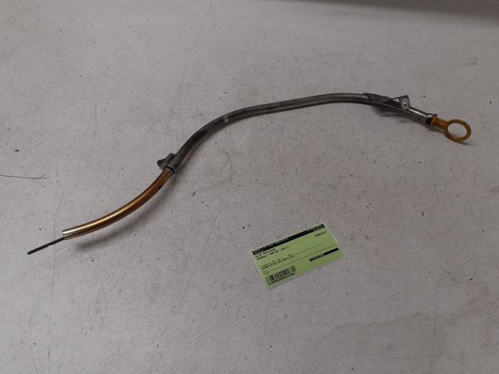 Oljemätsticka från en Renault Captur 2017