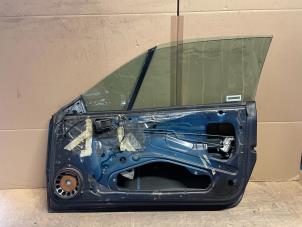 Begagnade Dörr, 2-dörrars, höger Opel Calibra 2.0i Pris € 120,00 Marginaltabell erbjuds av Autodemontage van de Laar