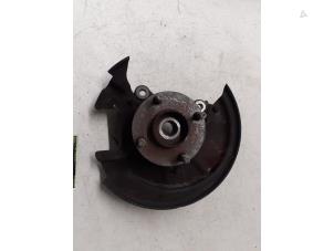 Begagnade Spindel, vänster fram Ford Transit Courier 1.5 TDCi 75 Pris € 70,00 Marginaltabell erbjuds av Autodemontage van de Laar