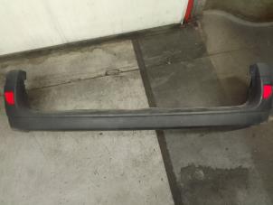 Gebruikte Achterbumper Renault Kangoo (KC) 1.6 16V Prijs € 75,00 Margeregeling aangeboden door Autodemontage van de Laar