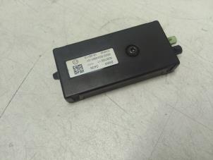 Begagnade Antennförstärkare BMW X5 (F15) xDrive 50i 4.4 V8 32V Pris € 15,00 Marginaltabell erbjuds av Autodemontage van de Laar