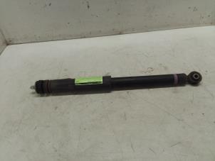 Gebruikte Schokbreker links-achter Suzuki Celerio (LF) 1.0 12V Dualjet Prijs € 50,00 Margeregeling aangeboden door Autodemontage van de Laar