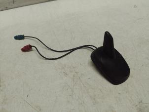 Begagnade Antenn Volkswagen Golf V (1K1) 1.6 FSI 16V Pris € 25,00 Marginaltabell erbjuds av Autodemontage van de Laar