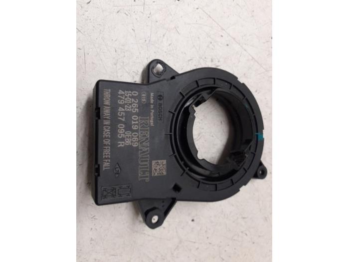 Styrvinkelsensor från en Dacia Sandero II 1.2 16V 2015