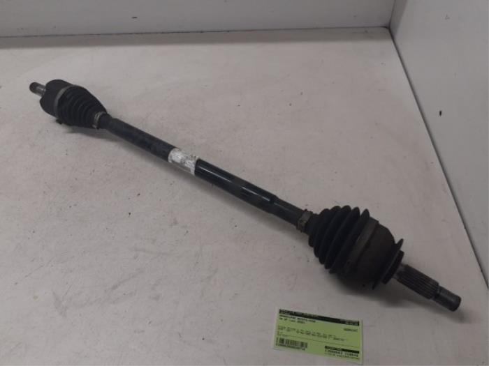 Drivaxel, höger fram från en Volkswagen Up! (121) 1.0 12V 60 2020