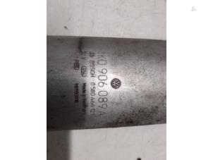 Begagnade Elektrisk bränslepump Volkswagen Passat Variant (3C5) 2.0 TDI 16V Bluemotion Pris € 75,00 Marginaltabell erbjuds av Autodemontage van de Laar