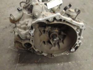 Gebruikte Automaatbak Toyota Yaris II (P9) 1.33 16V Dual VVT-I Prijs € 750,00 Margeregeling aangeboden door Autodemontage van de Laar