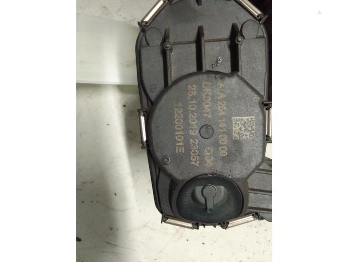 Spjällhus från en Mercedes-Benz A (177.0) 2.0 A-220 Turbo 16V 2020