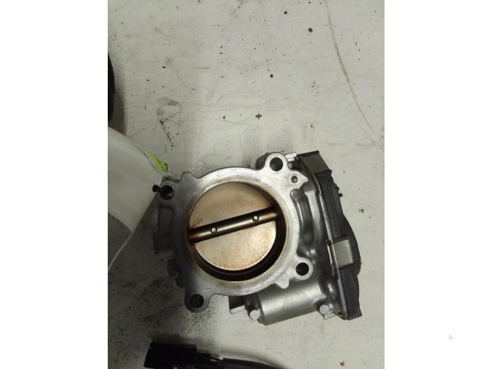 Spjällhus från en Mercedes-Benz A (177.0) 2.0 A-220 Turbo 16V 2020