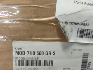 Gebruikte Middenconsoles Volkswagen Transporter Prijs op aanvraag aangeboden door Autodemontage van de Laar