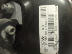 Gebruikte Rembekrachtiger Volkswagen Touareg (7PA/PH) 3.0 TDI V6 24V BlueMotion Technology DPF Prijs € 125,00 Margeregeling aangeboden door Autodemontage van de Laar