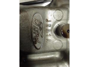 Gebruikte Oliepomp Ford Fiesta 6 (JA8) 1.0 SCI 12V 80 Prijs € 65,00 Margeregeling aangeboden door Autodemontage van de Laar