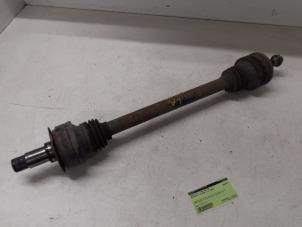 Gebruikte Steekas links-achter Mercedes C Sportcoupé (C203) 2.2 C-200 CDI 16V Prijs op aanvraag aangeboden door Autodemontage van de Laar