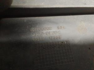 Gebruikte Frontpaneel Fiat Panda (169) 1.2 Fire Prijs € 150,00 Margeregeling aangeboden door Autodemontage van de Laar