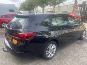 Begagnade Tank Opel Astra K Sports Tourer 1.4 Turbo 16V Pris på förfrågan erbjuds av Autodemontage van de Laar