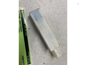 Gebruikte Antenne Versterker Mazda 2 (DJ/DL) 1.5 e-SkyActiv G 90 Prijs op aanvraag aangeboden door Autodemontage van de Laar