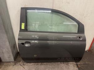 Begagnade Dörr, 2-dörrars, höger Fiat 500 Abarth Pris på förfrågan erbjuds av Autodemontage van de Laar