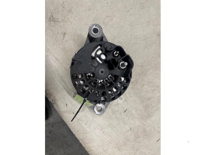 Dynamo från en Fiat 500 Abarth 2018