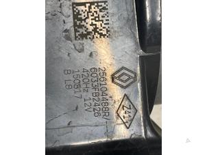 Gebruikte Claxon Renault Megane IV (RFBB) 1.2 Energy TCE 100 Prijs € 20,00 Margeregeling aangeboden door Autodemontage van de Laar