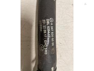 Begagnade Kylarslang Mercedes A (177.0) 2.0 A-220 Turbo 16V Pris € 35,00 Marginaltabell erbjuds av Autodemontage van de Laar