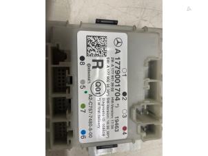 Begagnade Centrallåsmodul Mercedes A (177.0) 2.0 A-220 Turbo 16V Pris € 40,00 Marginaltabell erbjuds av Autodemontage van de Laar