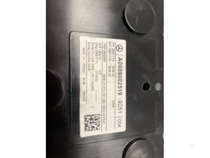 Innerbelysning, fram från en Mercedes-Benz A (177.0) 2.0 A-220 Turbo 16V 2020