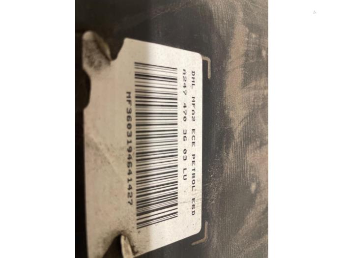 Tank från en Mercedes-Benz A (177.0) 2.0 A-220 Turbo 16V 2020