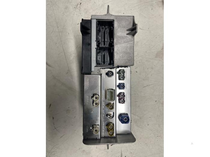 Navigeringsmodul från en Mercedes-Benz A (177.0) 2.0 A-220 Turbo 16V 2020