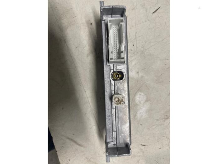 Bluetooth-modul från en Mercedes-Benz A (177.0) 2.0 A-220 Turbo 16V 2020